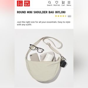 GUC Uniqlo Crescent bag in Natural